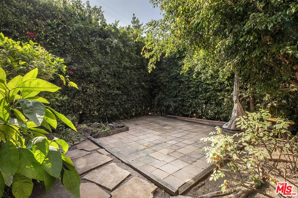 8517 Pickford Street Los Angeles, CA 90035