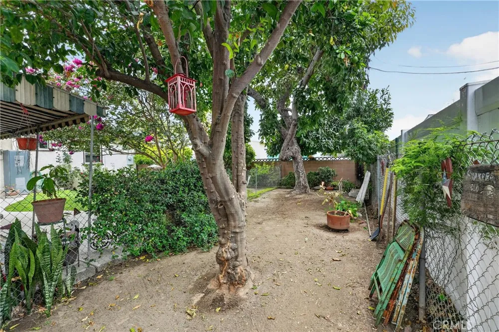 1700 W Ash Fullerton, CA 92833