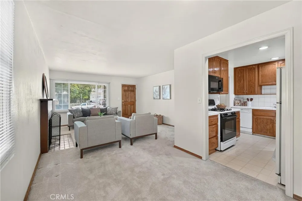 1700 W Ash Fullerton, CA 92833