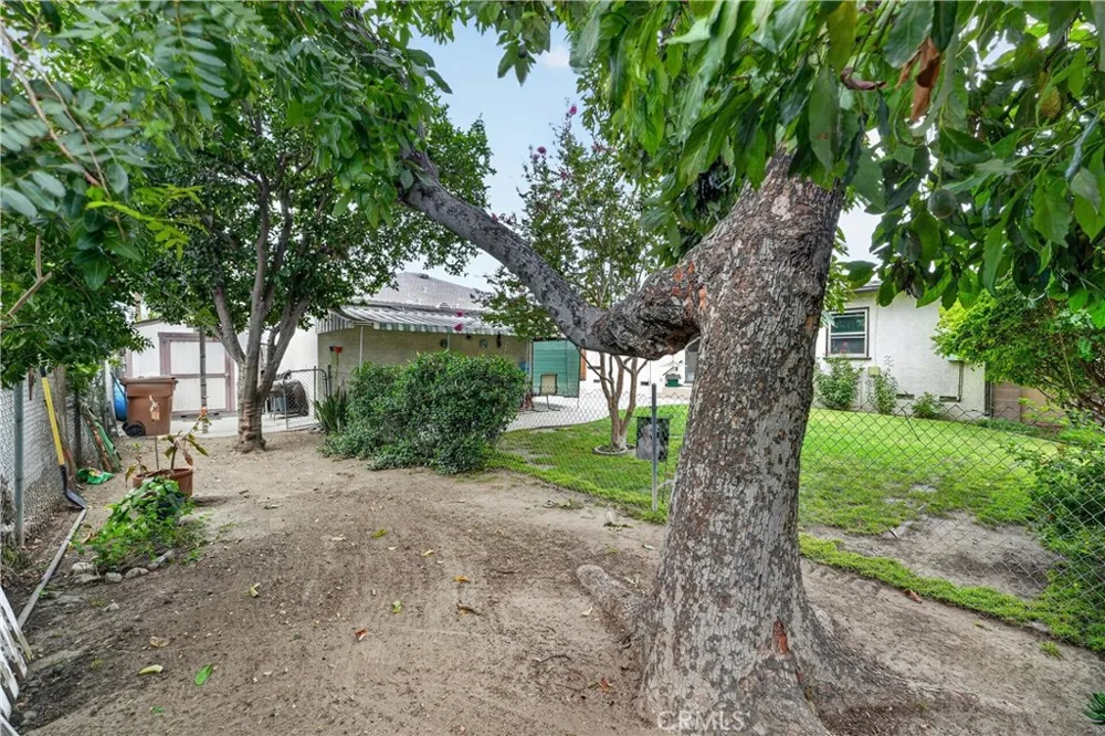 1700 W Ash Fullerton, CA 92833