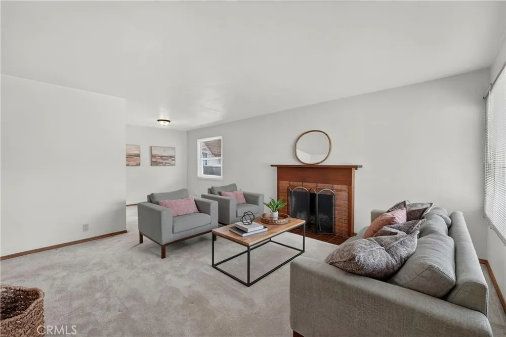 1700 W Ash Fullerton, CA 92833