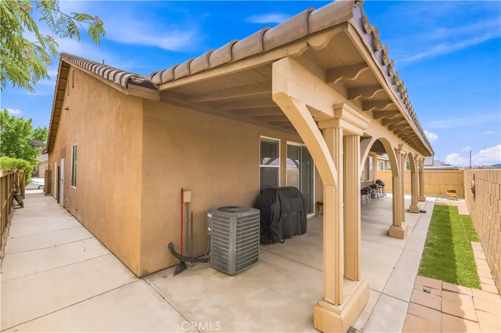 3031 Desert Moon Avenue Rosamond, CA 93560