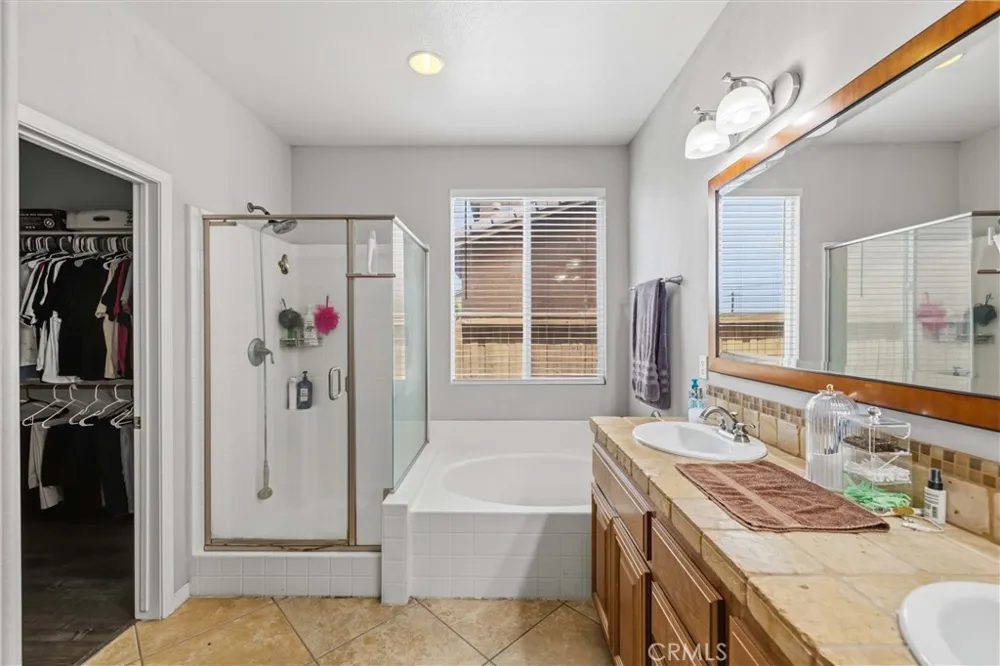 3031 Desert Moon Avenue Rosamond, CA 93560