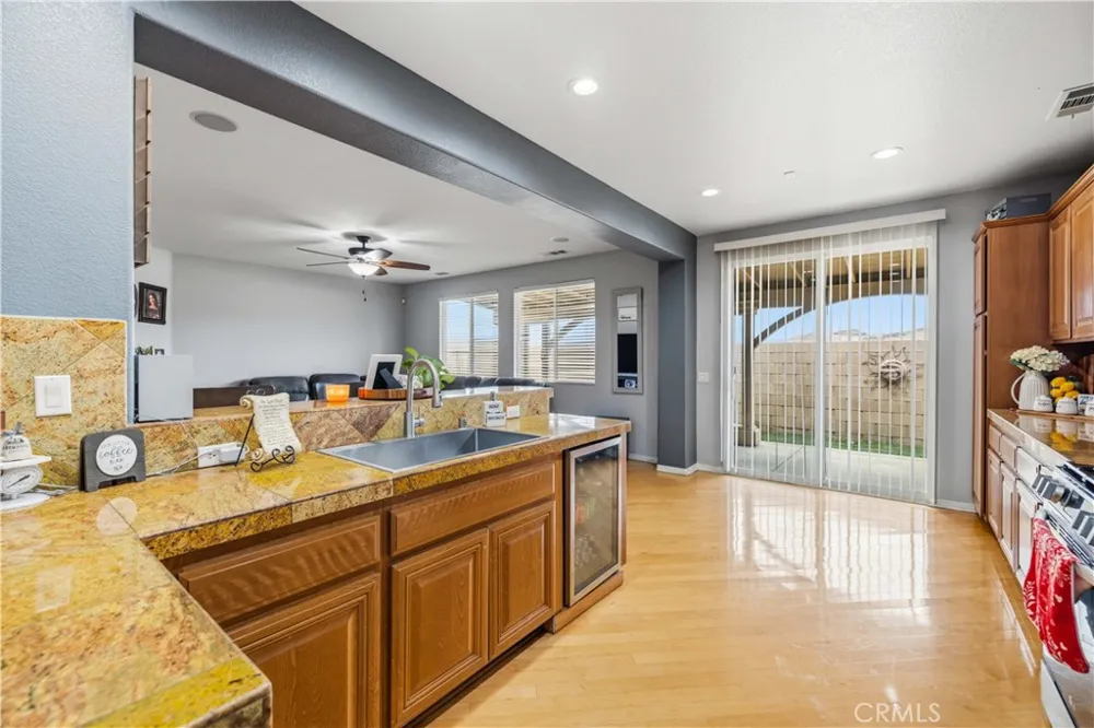 3031 Desert Moon Avenue Rosamond, CA 93560