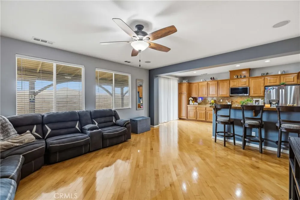 3031 Desert Moon Avenue Rosamond, CA 93560