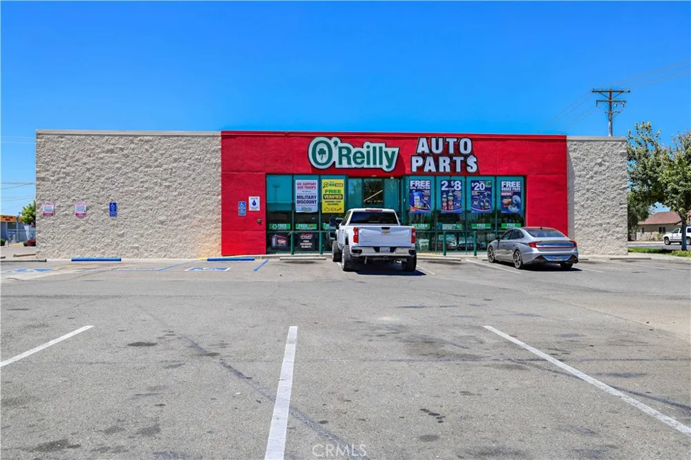 199 S Pasadena Waterford, CA 95386
