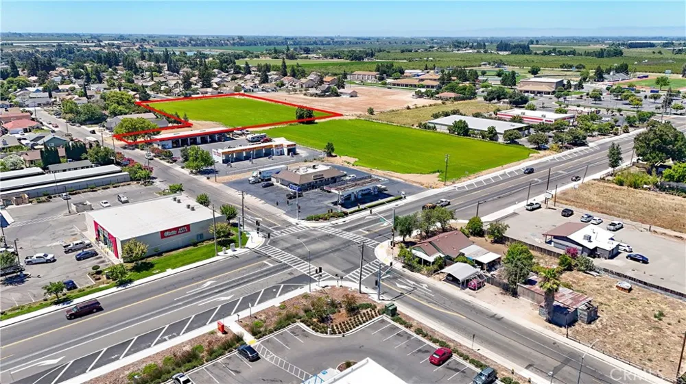 199 S Pasadena Waterford, CA 95386