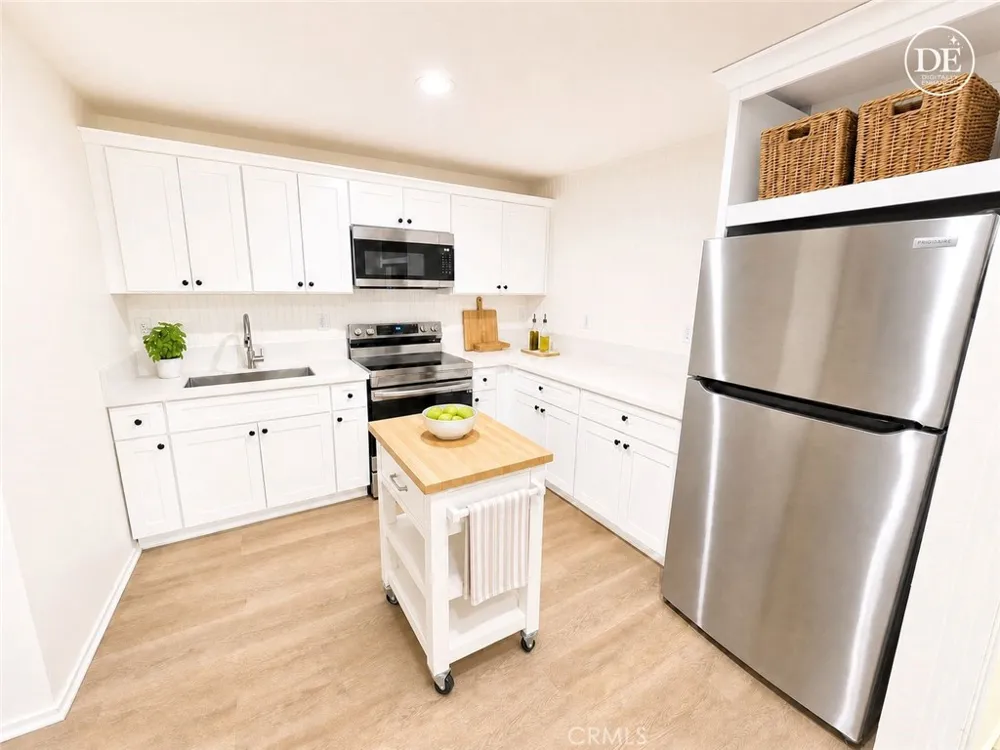 8056 Alder Avenue #B Fontana, CA 92336