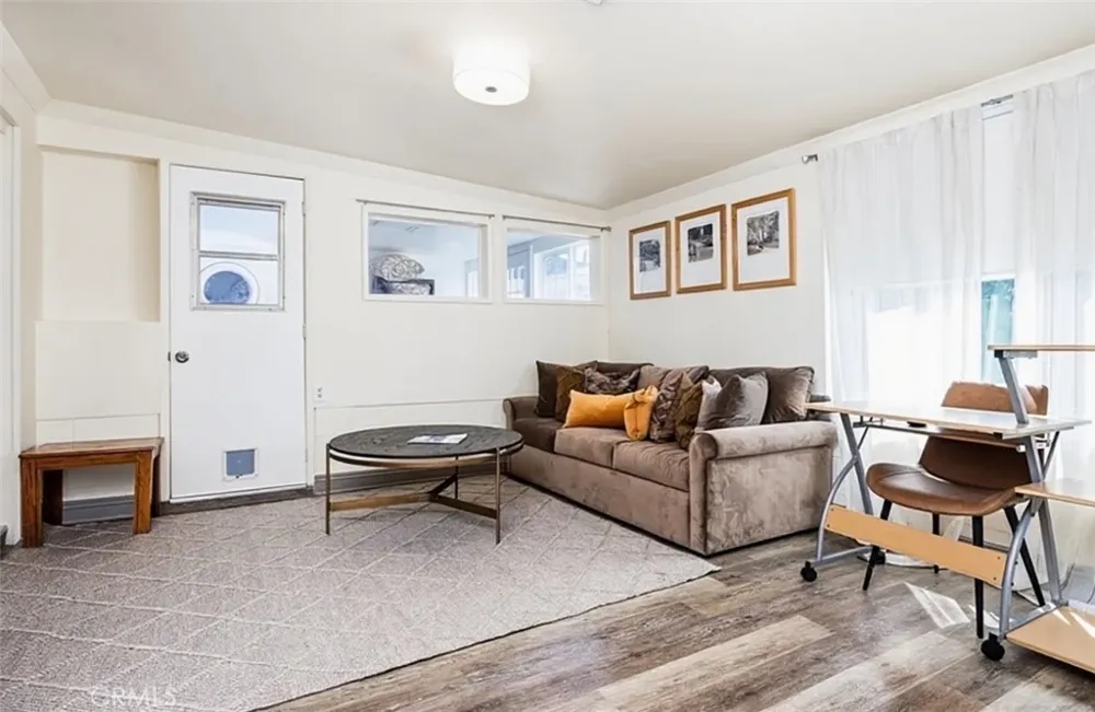 18526 E Linfield Azusa, CA 91702