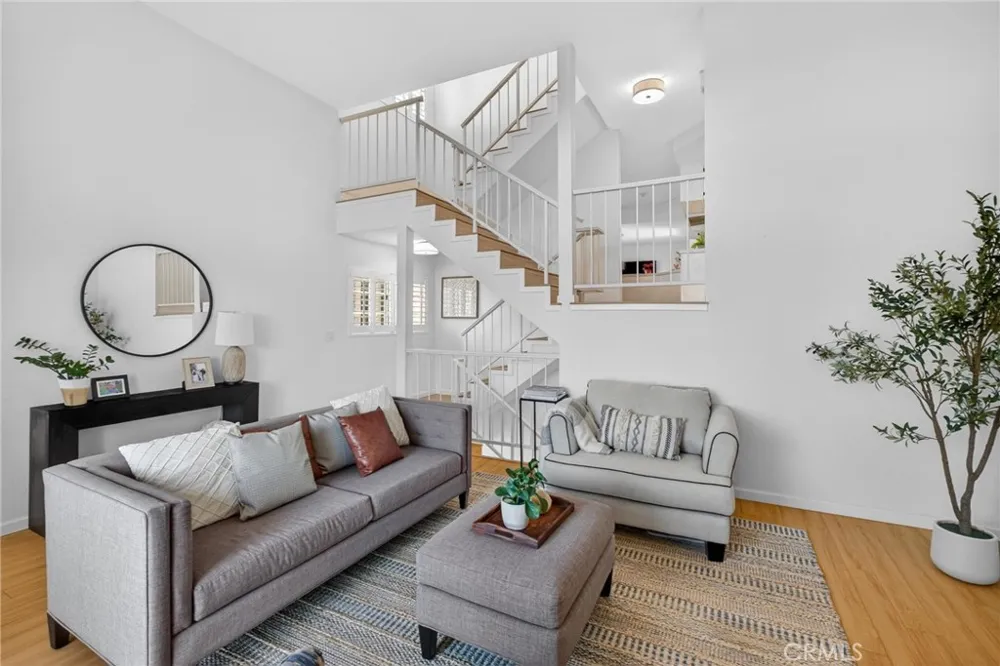 222 S Guadalupe Avenue #1 Redondo Beach, CA 90277