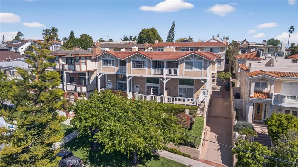 222 S Guadalupe Avenue #1 Redondo Beach, CA 90277