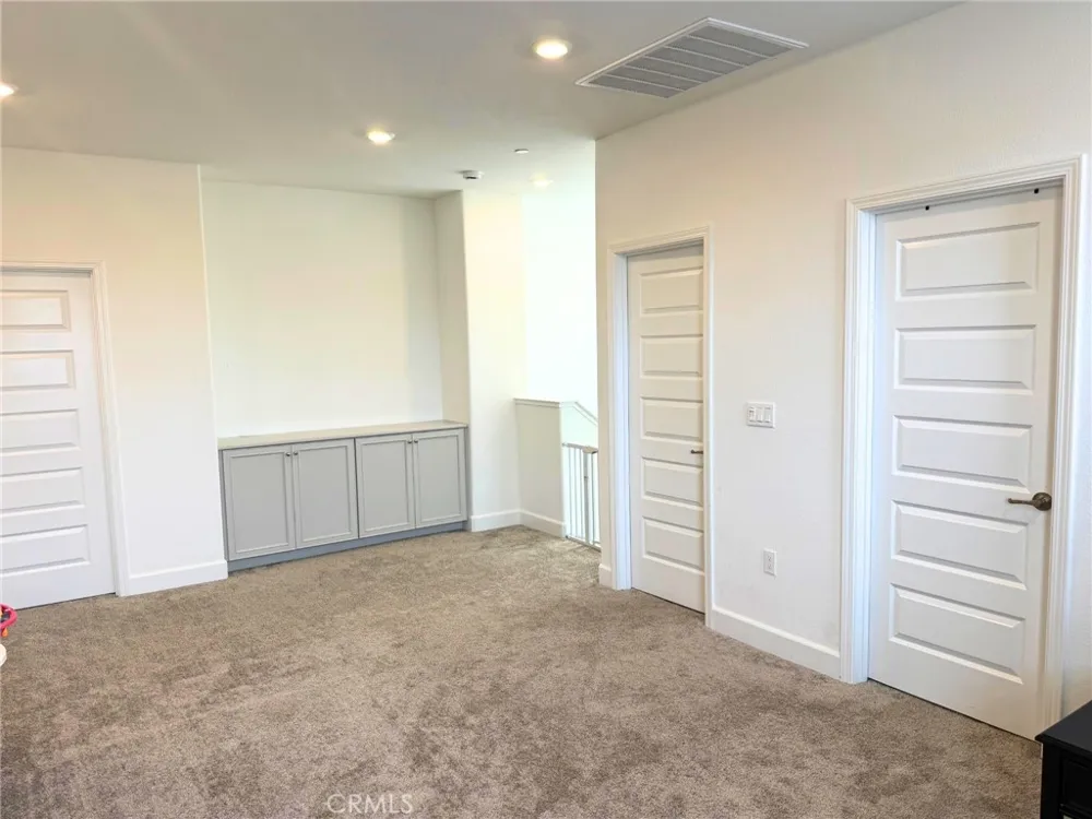 1064 Caraballo Roseville, CA 95747
