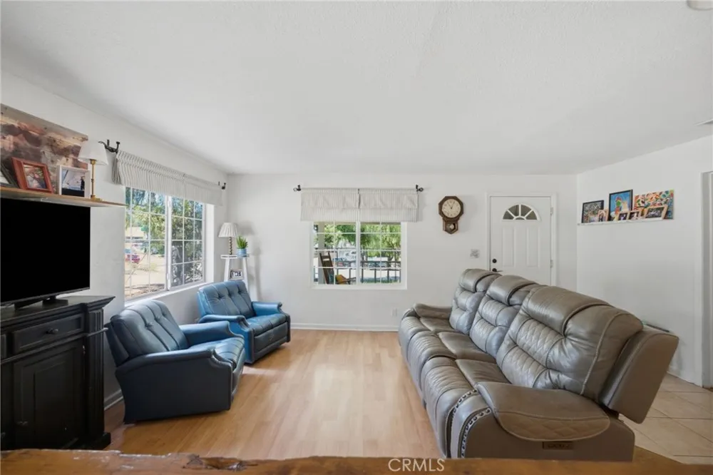 2575 Hillside Avenue Norco, CA 92860