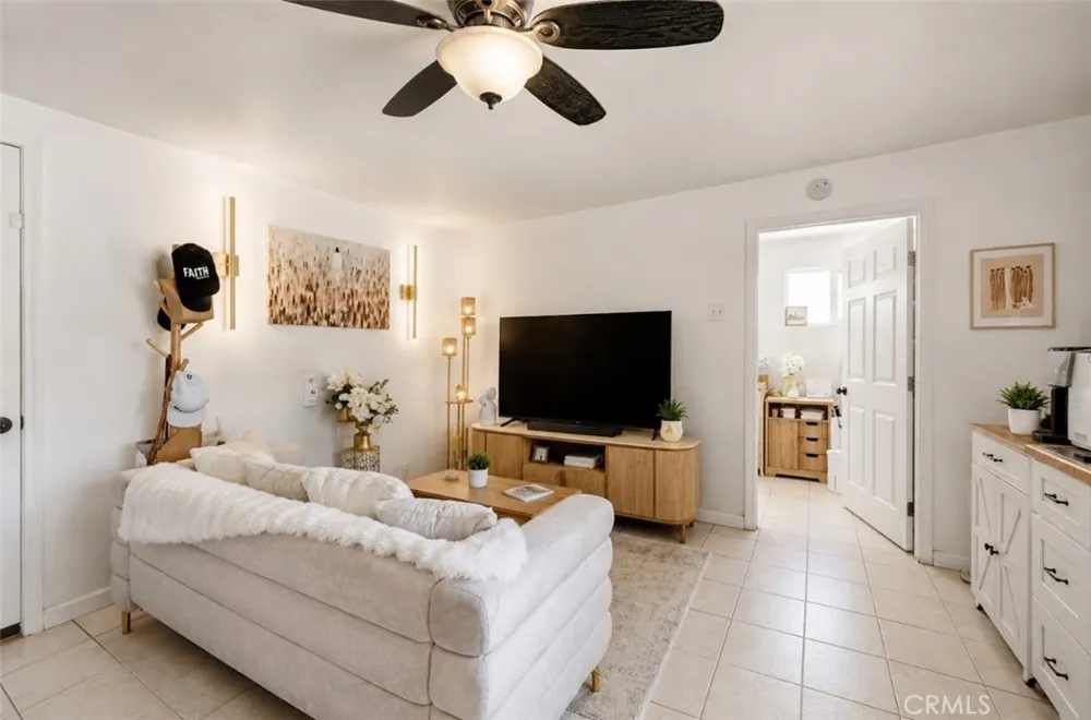 2575 Hillside Avenue Norco, CA 92860