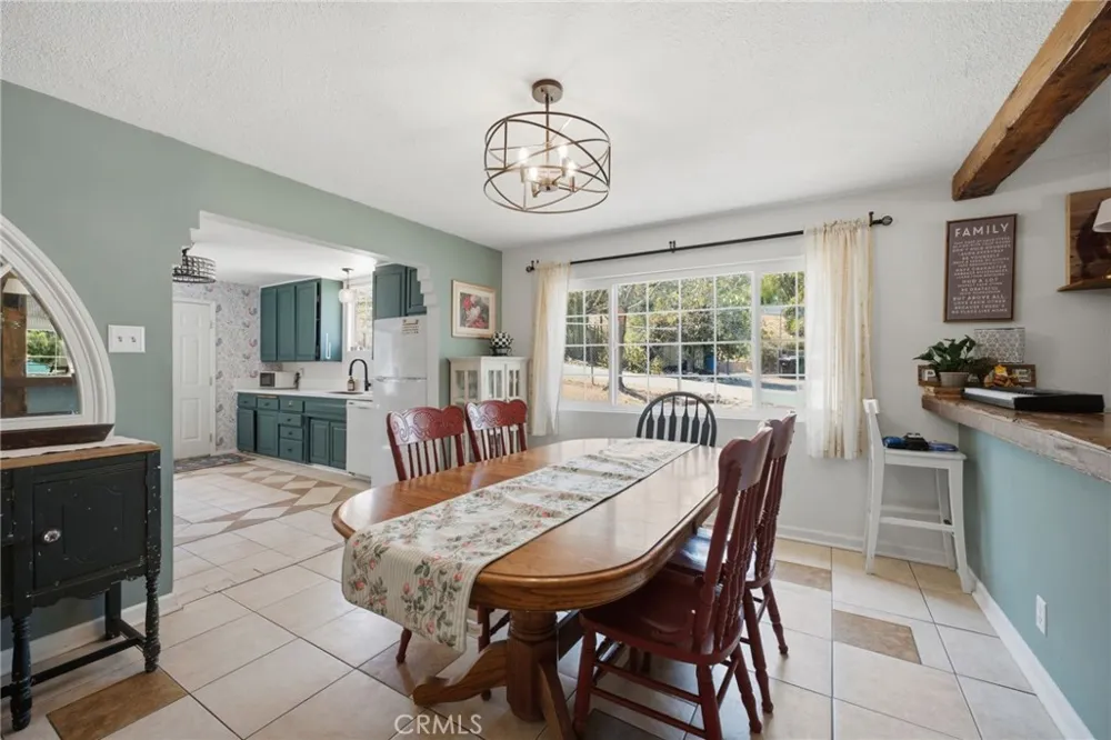 2575 Hillside Avenue Norco, CA 92860