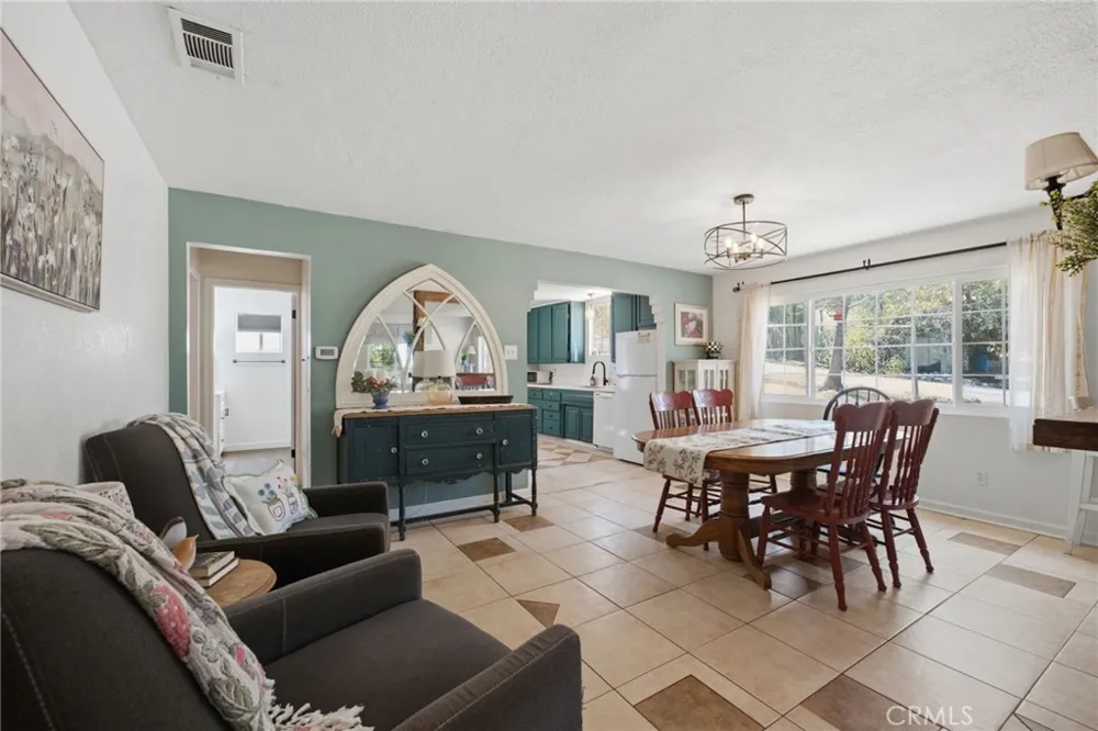 2575 Hillside Avenue Norco, CA 92860
