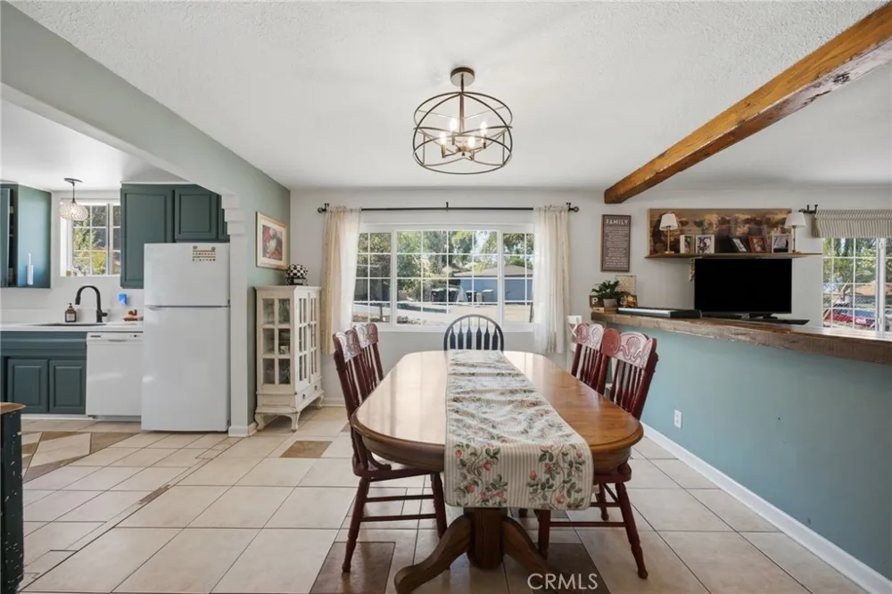 2575 Hillside Avenue Norco, CA 92860