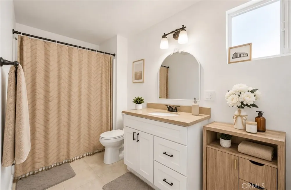 2575 Hillside Avenue Norco, CA 92860
