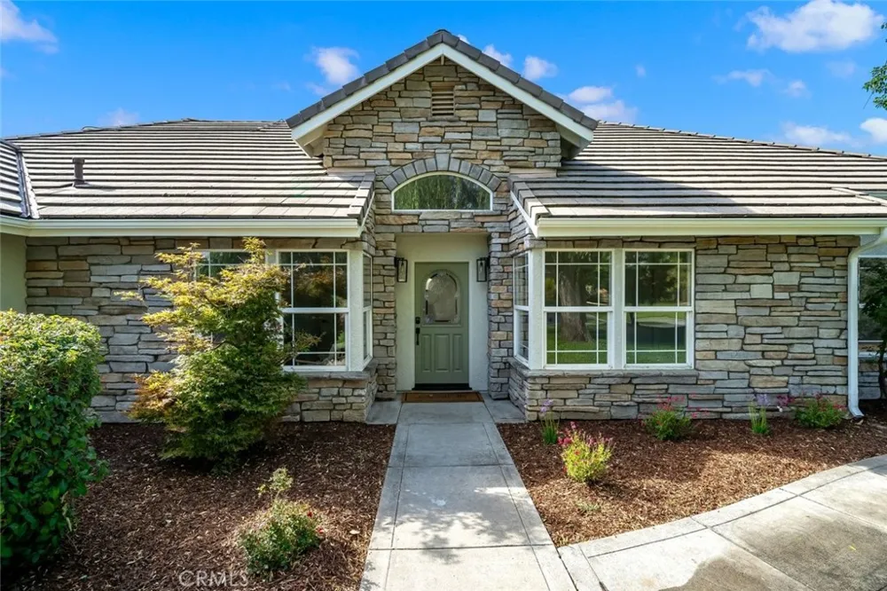 3371 Via Del Sueno Atascadero, CA 93422