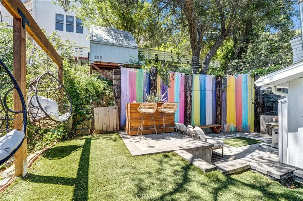 21936 Canon Drive Topanga, CA 90290