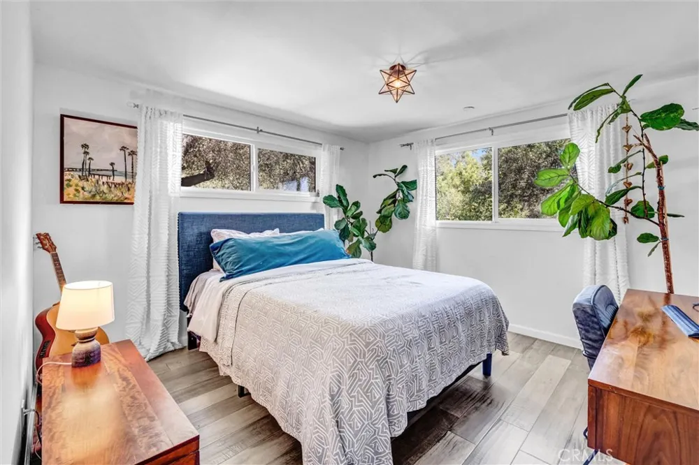 21936 Canon Drive Topanga, CA 90290