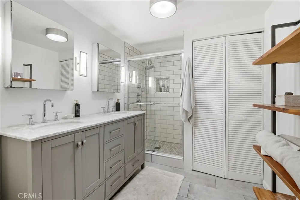 21936 Canon Drive Topanga, CA 90290