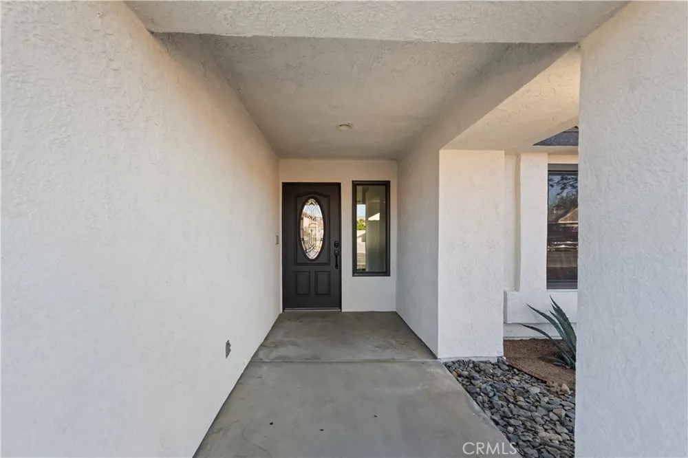 68135 Encinitas Cathedral City, CA 92234