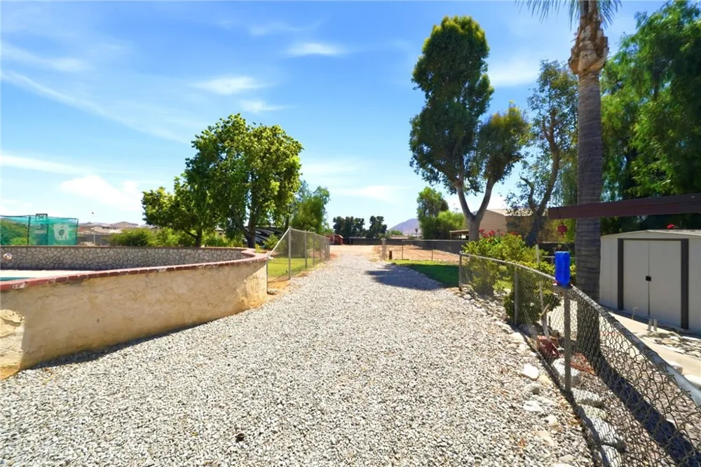 14334 Anthony Place Moreno Valley, CA 92555