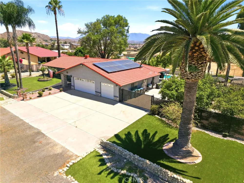 14334 Anthony Place Moreno Valley, CA 92555