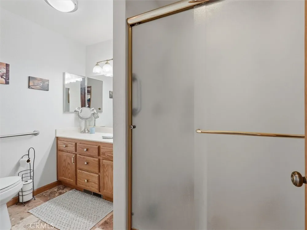 45241 Dillon Ahwahnee, CA 93601