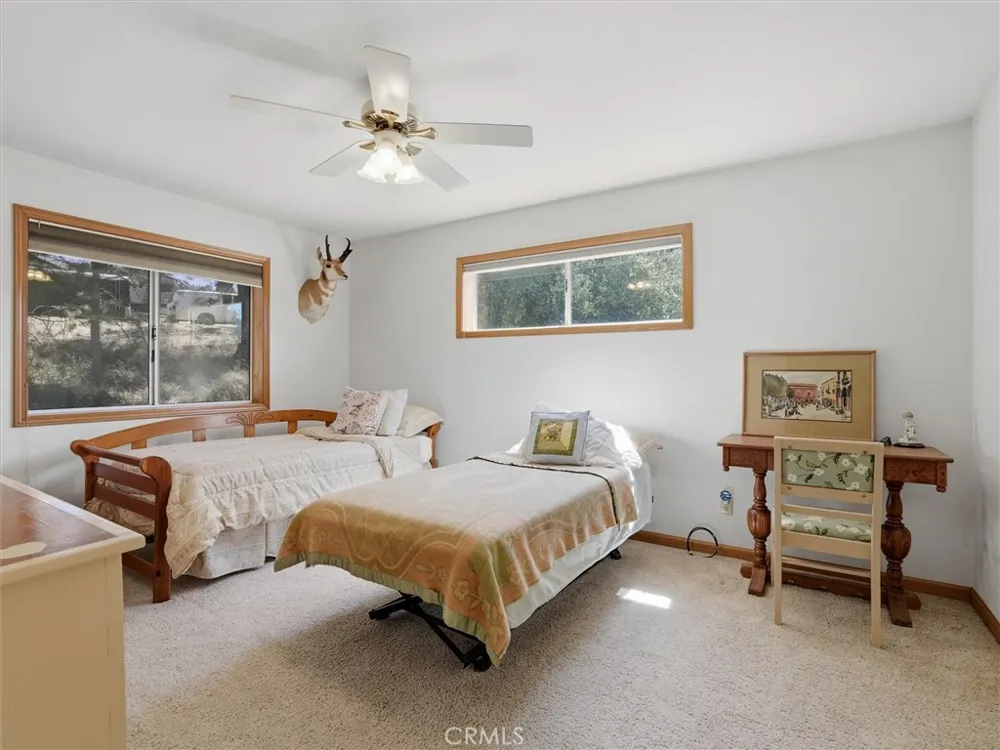 45241 Dillon Ahwahnee, CA 93601