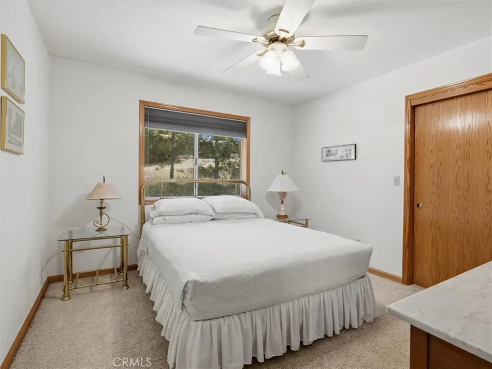 45241 Dillon Ahwahnee, CA 93601