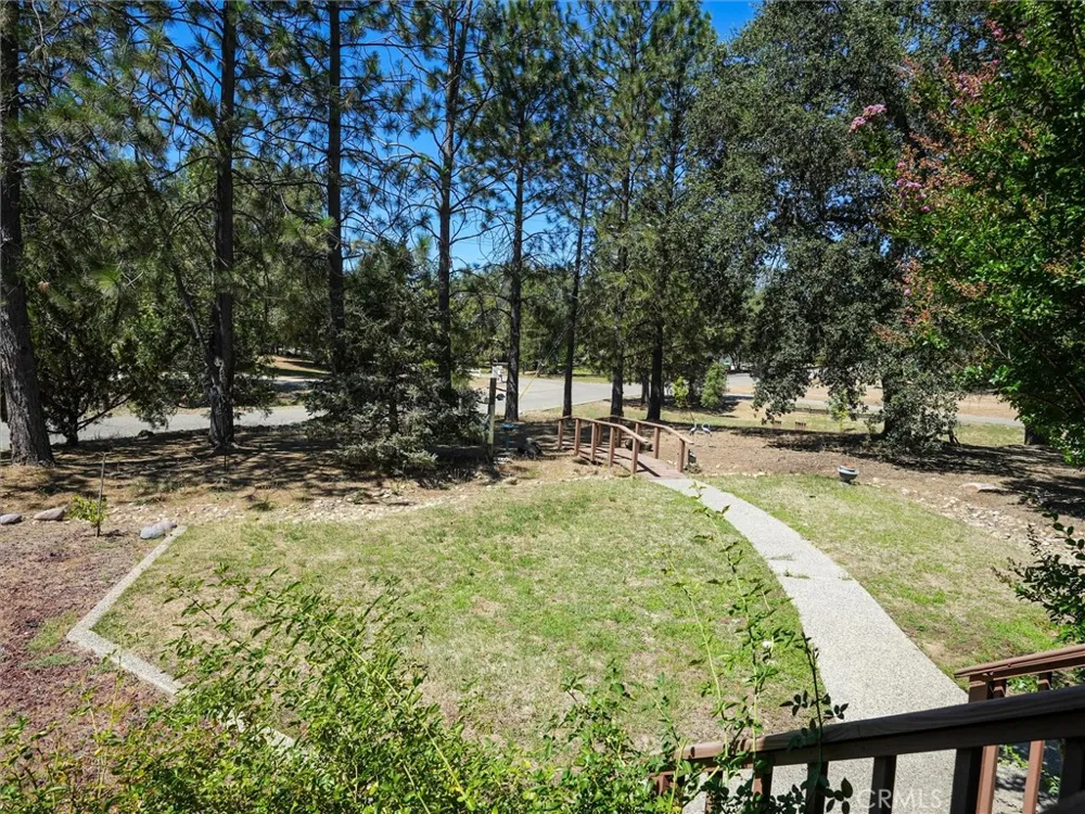 45241 Dillon Ahwahnee, CA 93601