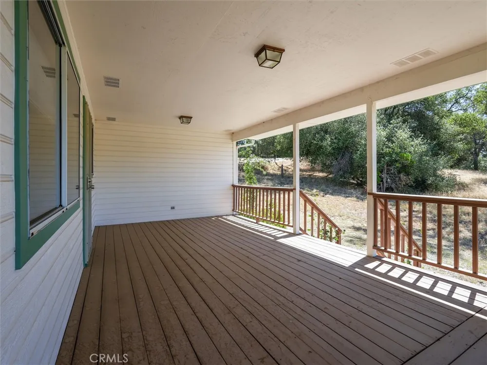 45241 Dillon Ahwahnee, CA 93601