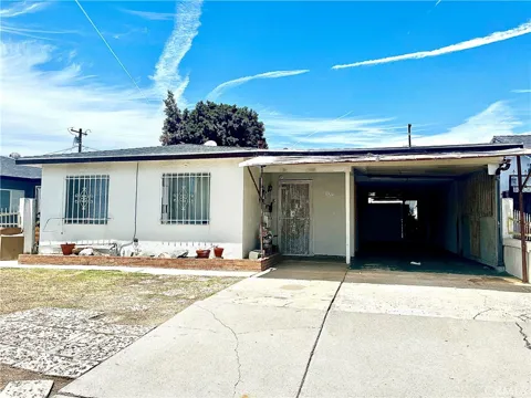 127 W Clarion Drive
