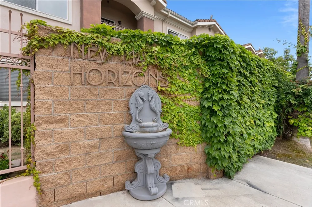 17888 Alburtis Avenue #A105 Artesia, CA 90701