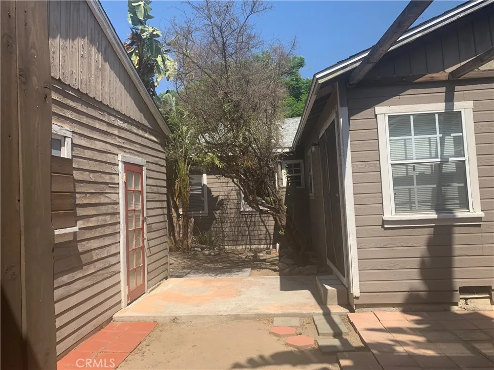 5215 Florinda Avenue Temple City, CA 91780