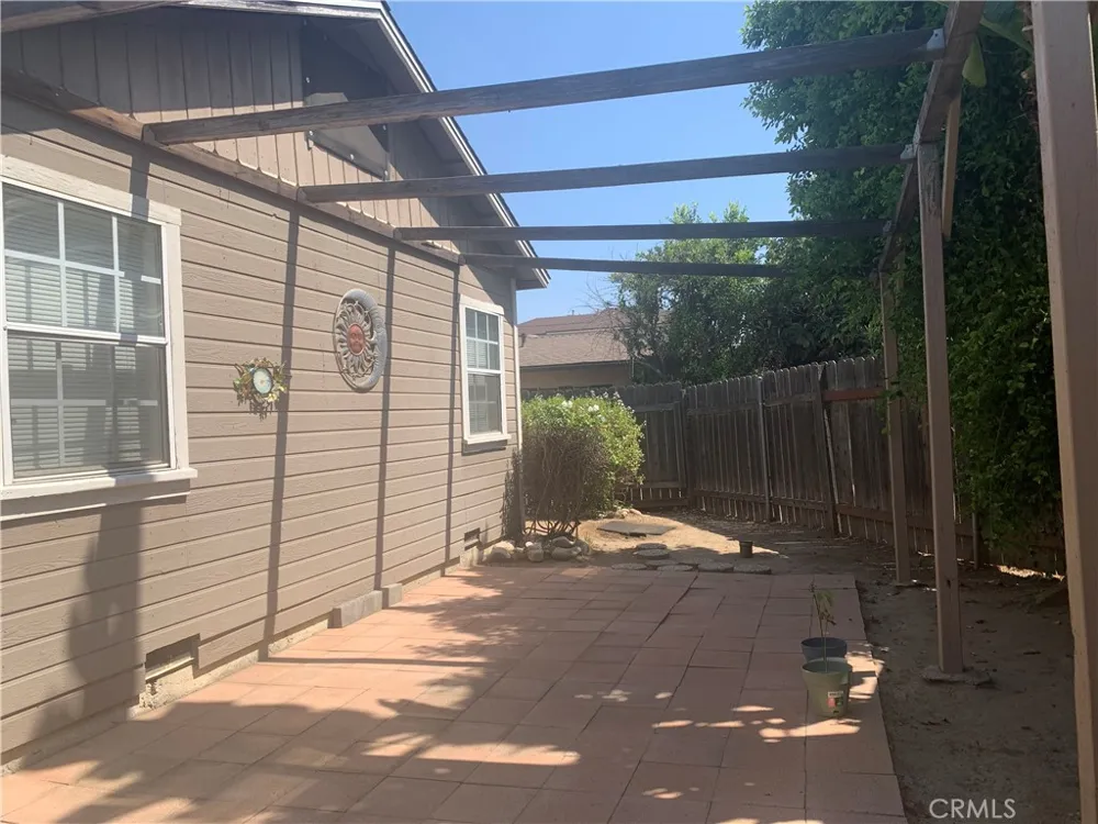 5215 Florinda Avenue Temple City, CA 91780