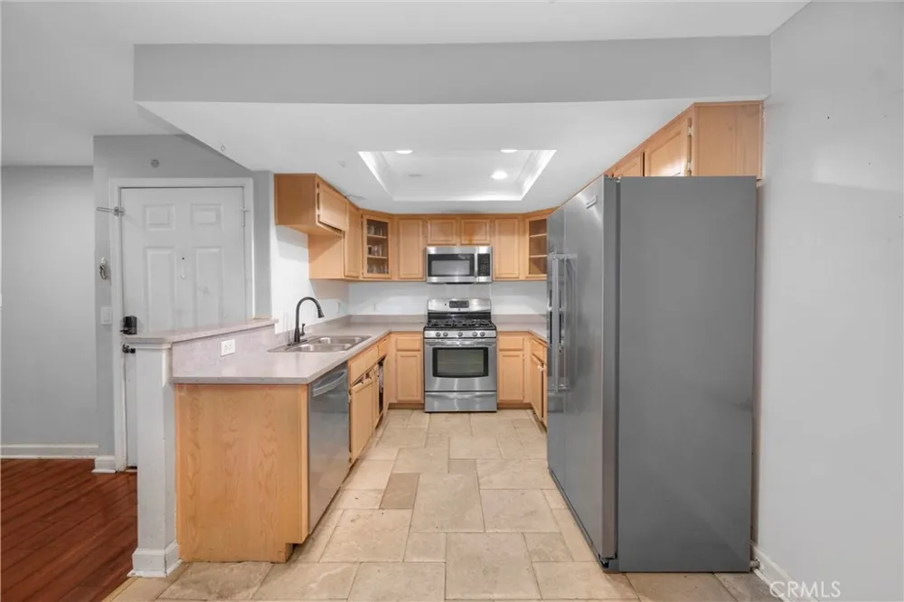 111 S Lakeview #D Placentia, CA 92870