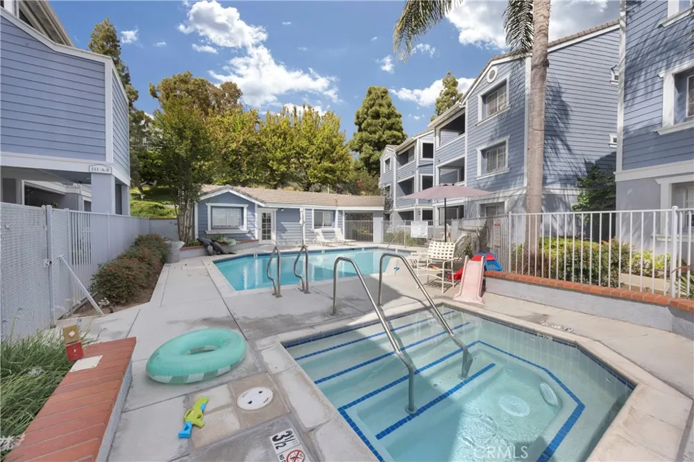 111 S Lakeview #D Placentia, CA 92870