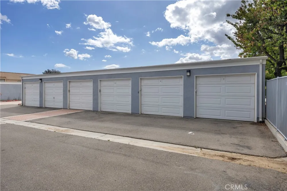 111 S Lakeview #D Placentia, CA 92870