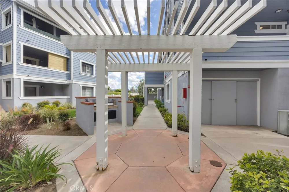 111 S Lakeview #D Placentia, CA 92870
