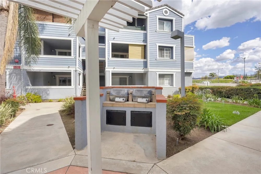 111 S Lakeview #D Placentia, CA 92870