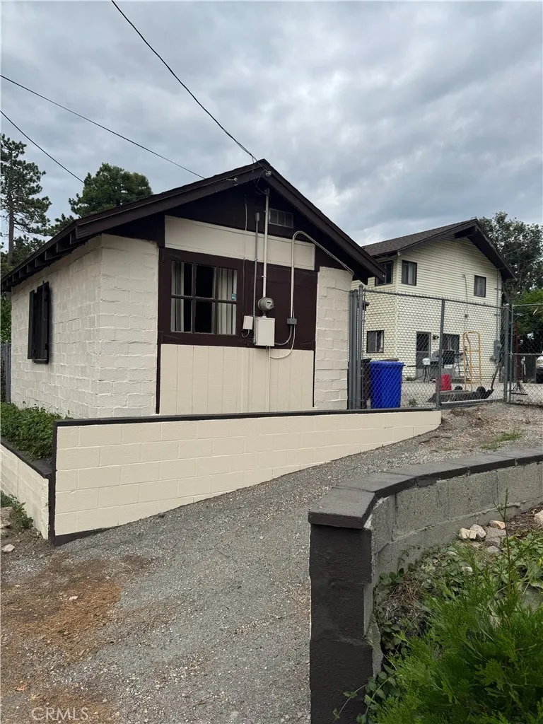 23335 Crestline Road Crestline, CA 92352