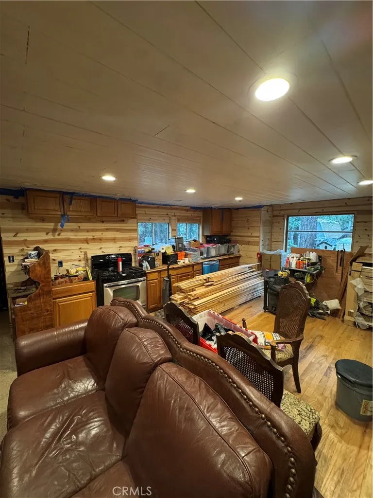 42679 La Cerena Big Bear Lake, CA 92315