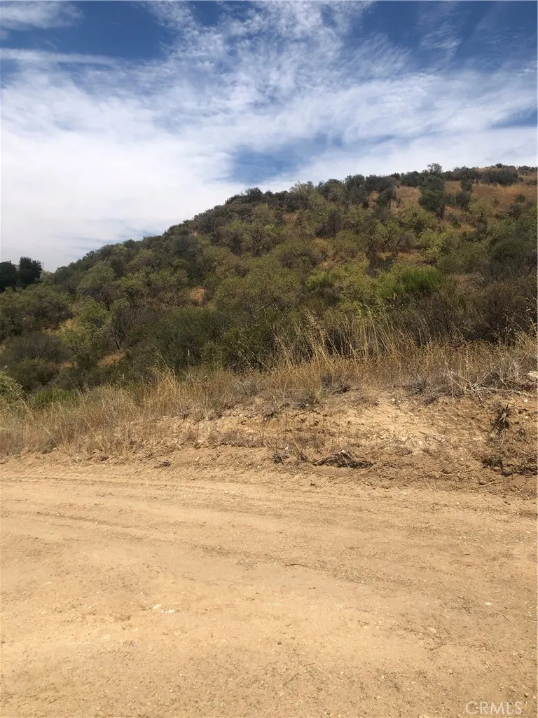 dockweiler Dr Newhall, CA 91321
