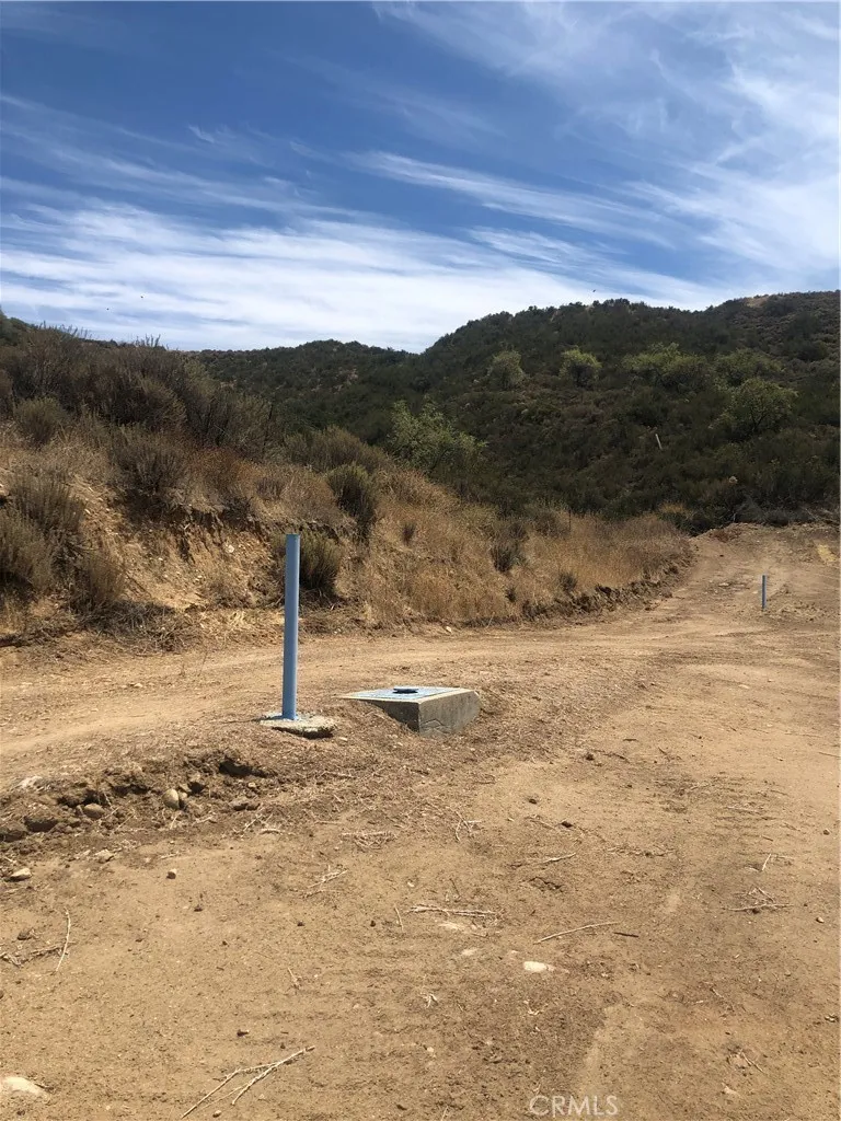 dockweiler Dr Newhall, CA 91321