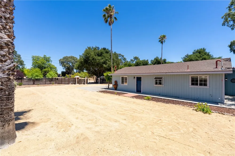 1820 San Ramon Atascadero, CA 93422