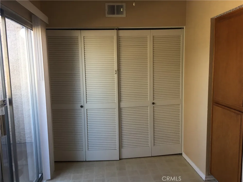 2030 Bon View Ontario, CA 91761