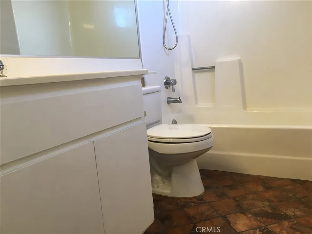 2030 Bon View Ontario, CA 91761